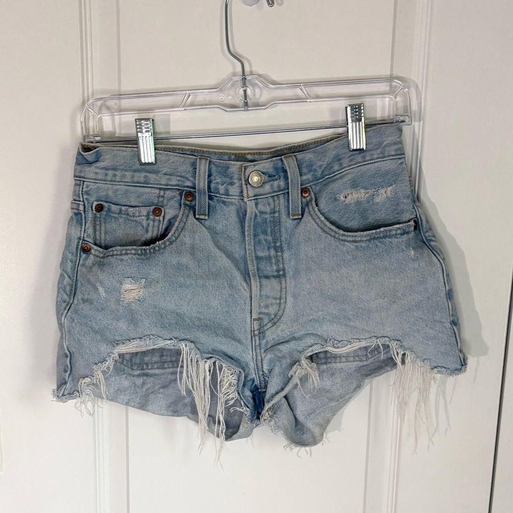 Levi’s 501 Distressed Cutoff Shorts Light Wash High Rise 24 Waist